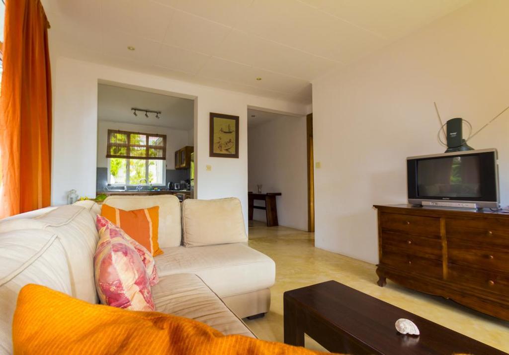 בו ואלון La Batie Selfcatering Apartment מראה חיצוני תמונה